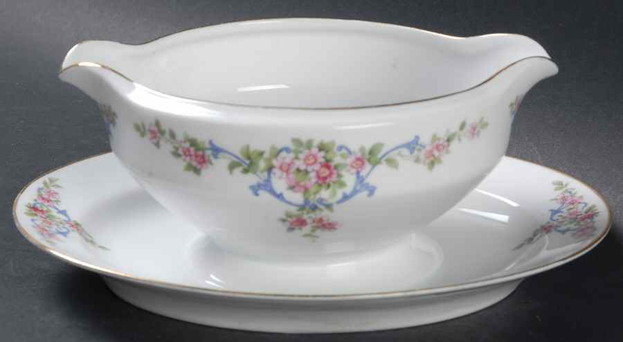 The Eton Gravy Boat with Attached Underplate by Tirschenreuth-1