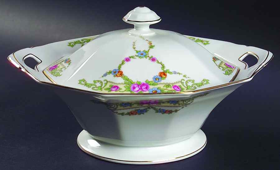 Fairmont Round Covered Vegetable by Tirschenreuth-1