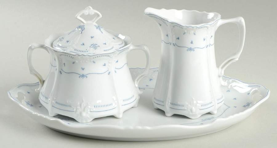 Fleur De Lis Blue Creamer & Sugar with Lid & Tray Set by Tirschenreuth-1