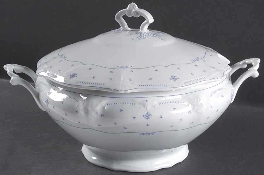 Fleur De Lis Blue Tureen &  Lid by Tirschenreuth-1