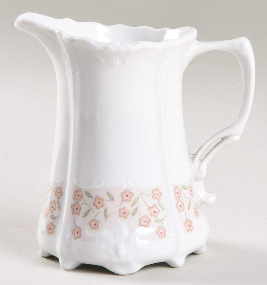 Fleur De Mers Creamer by Tirschenreuth-1