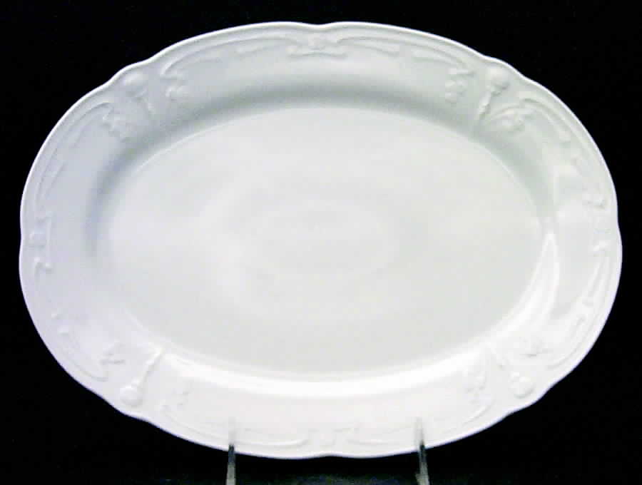 Fortuna White 12" Oval Serving Platter by Tirschenreuth-1