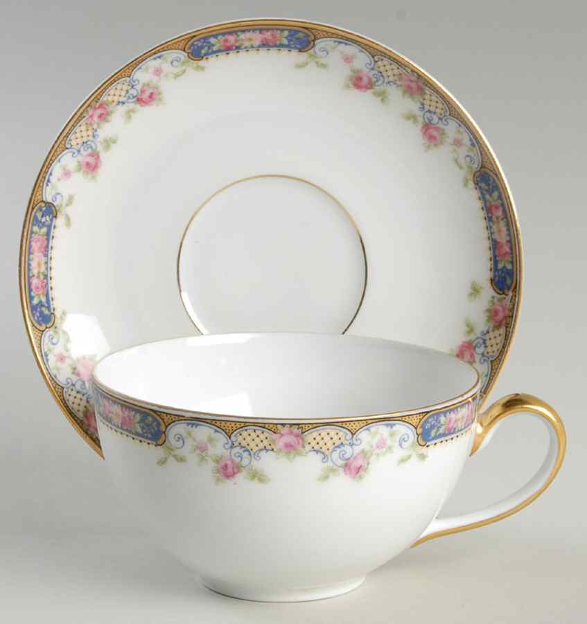 Franklin Flat Cup & Saucer Set by Tirschenreuth-1