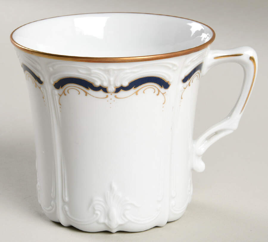 Gloriette Flat Cup by Tirschenreuth-1