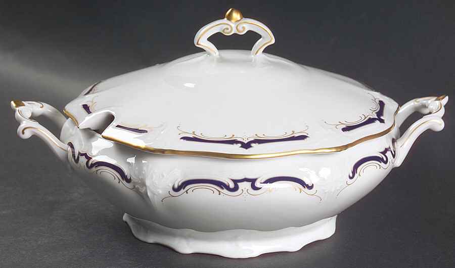 Gloriette Round Covered Vegetable by Tirschenreuth-1