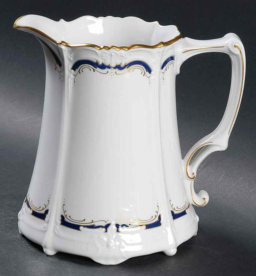 Gloriette 28 Oz Pitcher by Tirschenreuth-1