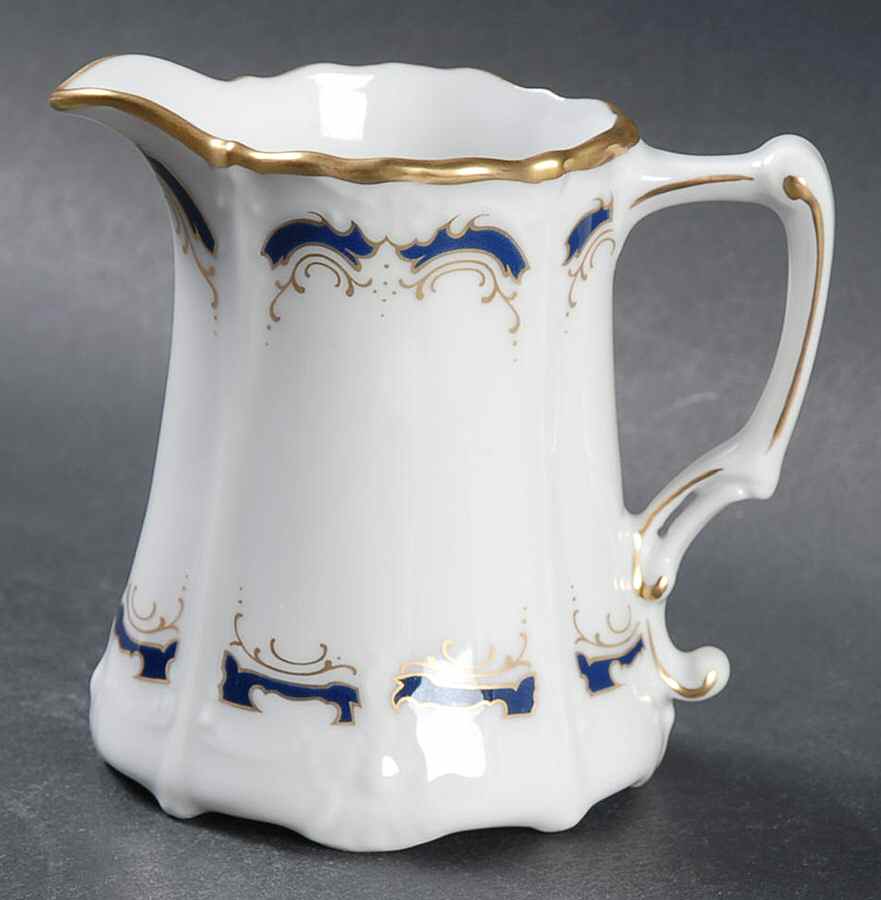 Gloriette Mini Creamer by Tirschenreuth-1