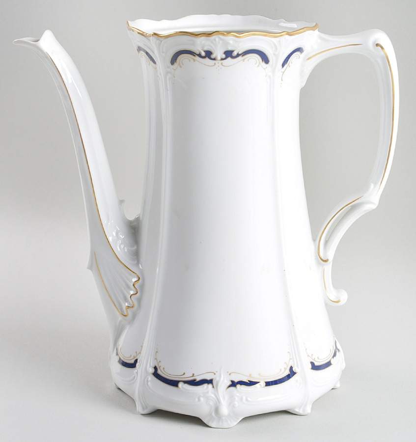 Gloriette Coffee Pot No Lid by Tirschenreuth-1