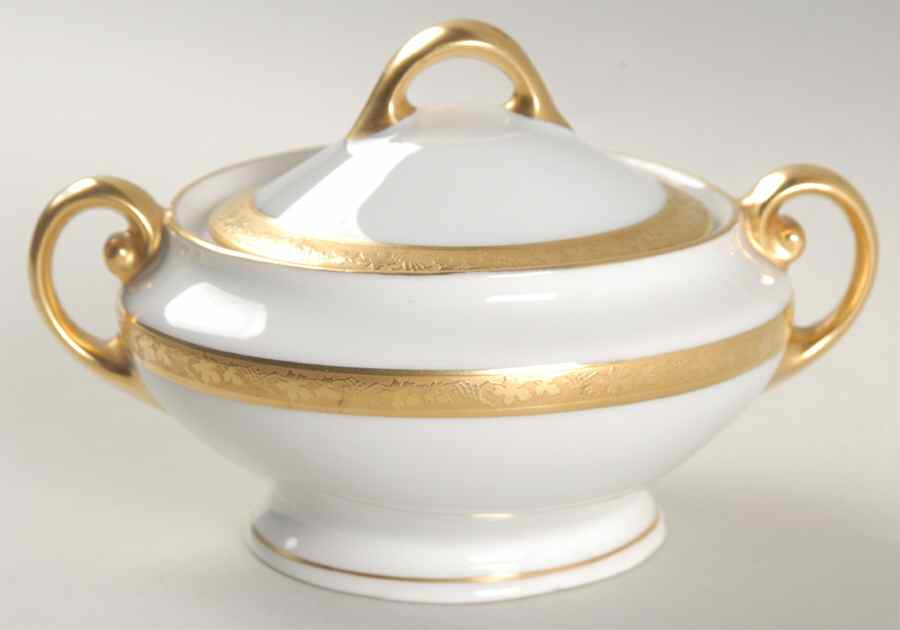 Grape Vine Sugar Bowl & Lid by Tirschenreuth-1