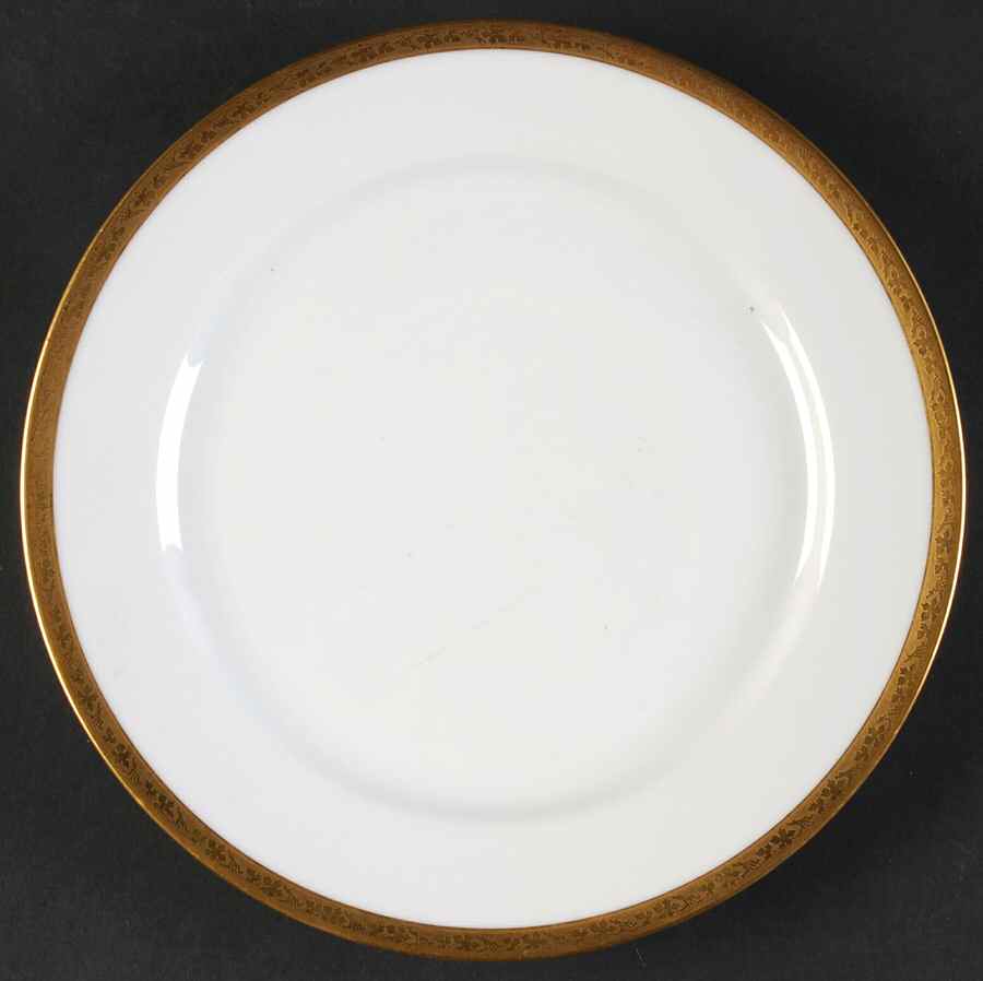 Grape Vine Dinner Plate by Tirschenreuth-1