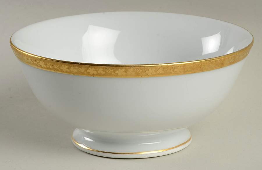 Grape Vine Cranberry Bowl by Tirschenreuth-1