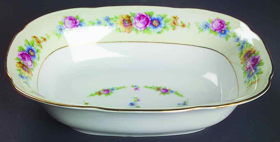 The Hampton 8" Oval Vegetable Bowl by Tirschenreuth-1