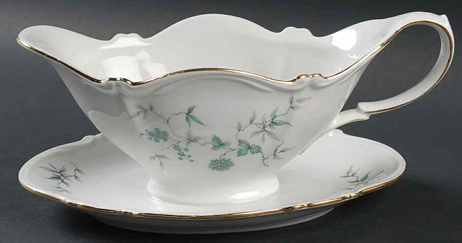 Jana Gravy Boat with Attached Underplate by Tirschenreuth-1