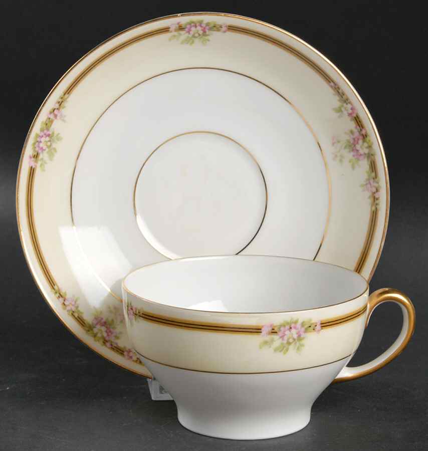 Madison Oversized Cup & Saucer Set by Tirschenreuth-1