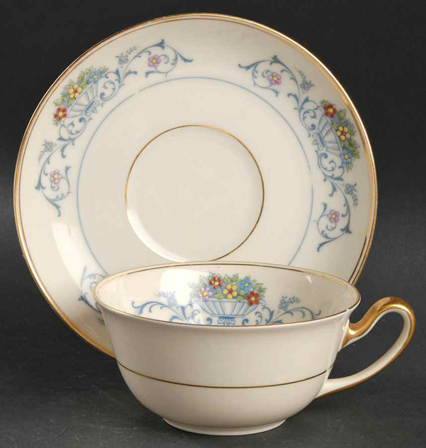 The Malvern Flat Cup & Saucer Set by Tirschenreuth-1