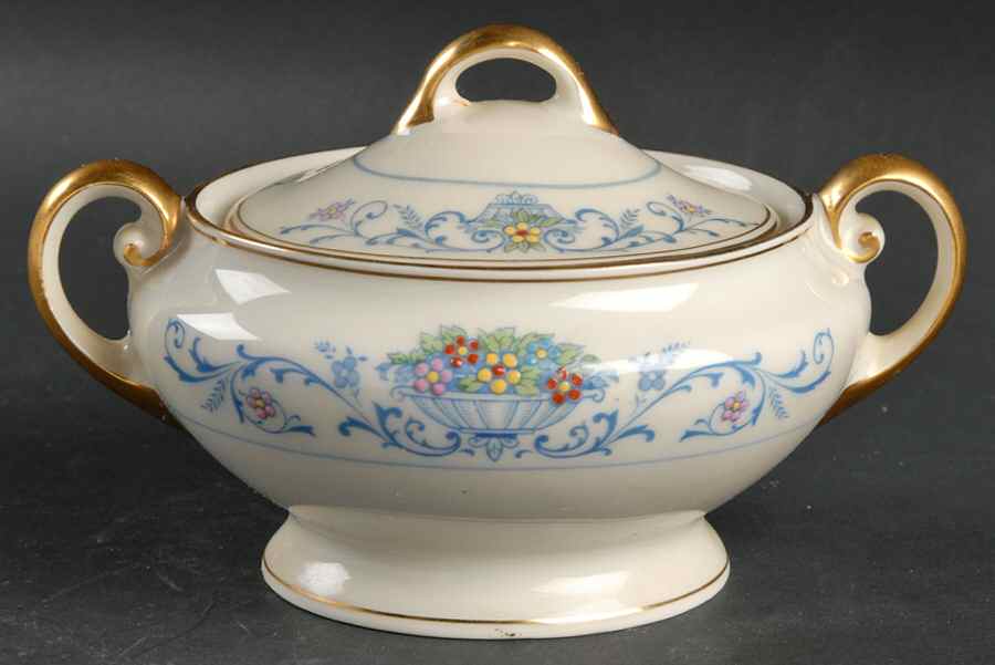 The Malvern Sugar Bowl & Lid by Tirschenreuth-1