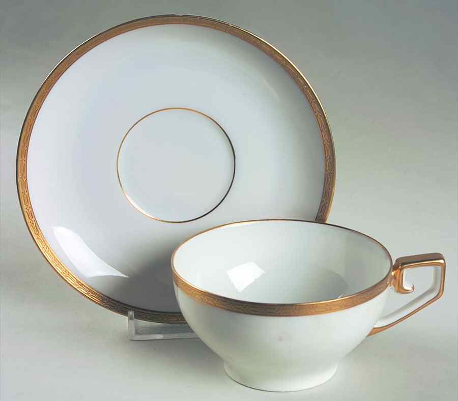 The Marion Flat Cup & Saucer Set by Tirschenreuth-1