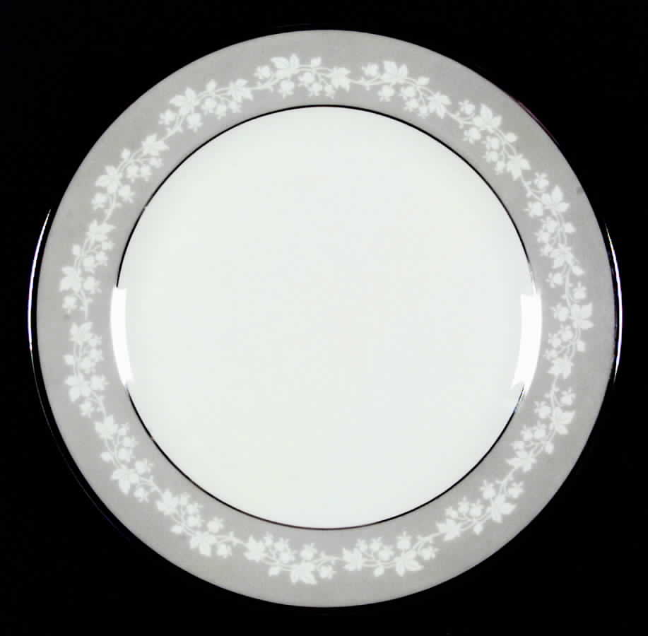 Mayflower Dinner Plate by Tirschenreuth-1