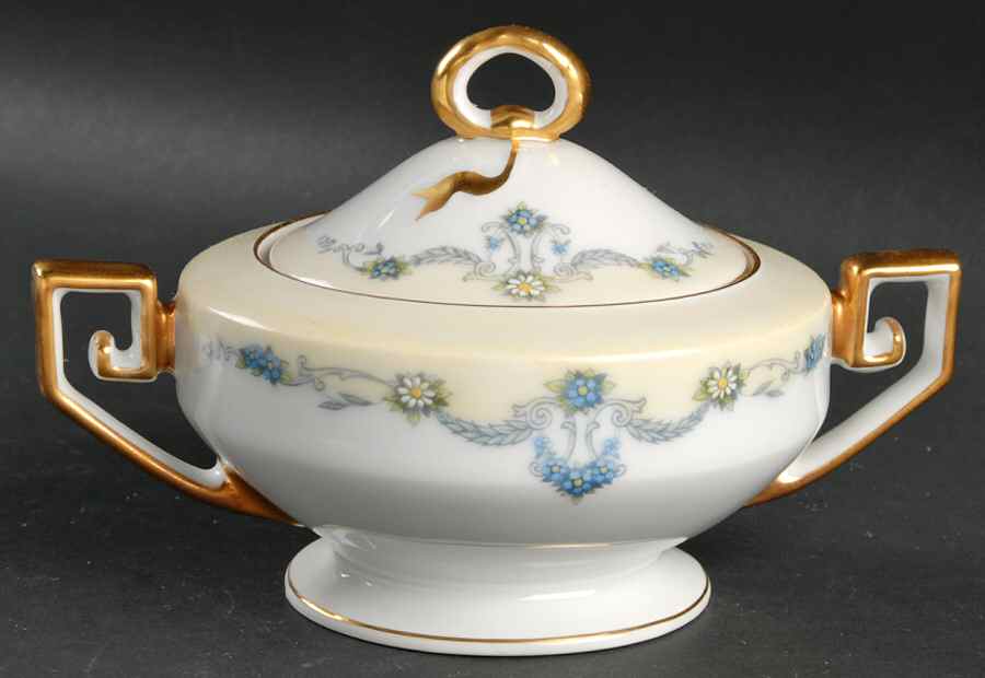 Mayfair Sugar Bowl & Lid by Tirschenreuth-1