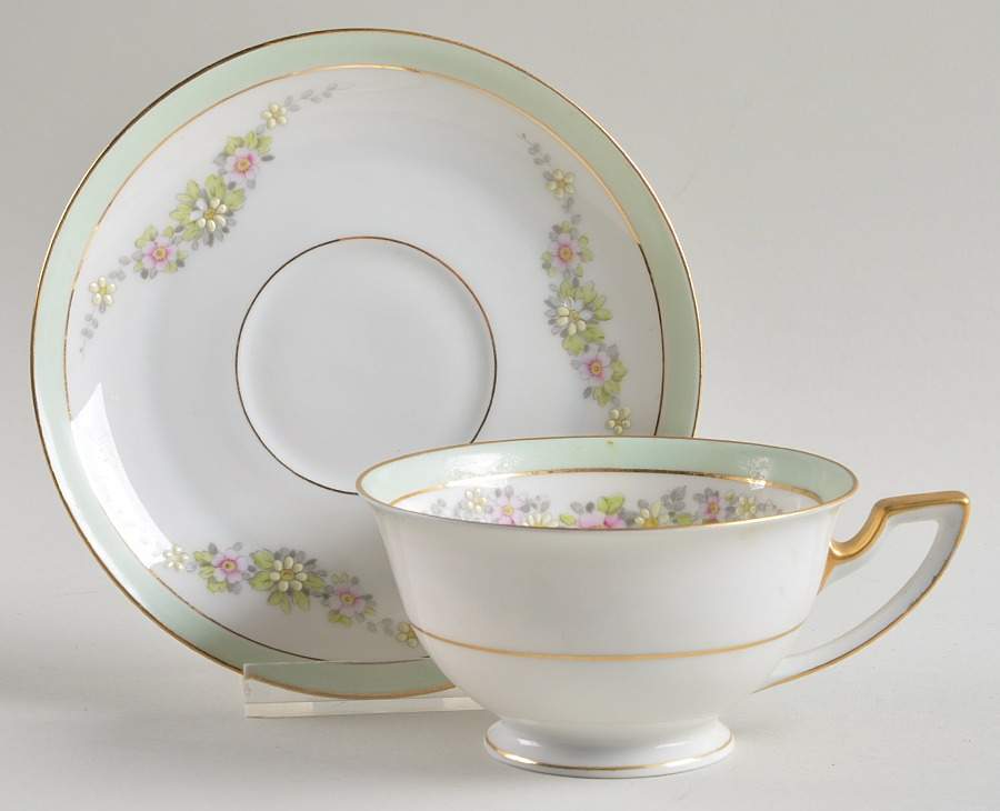 The Montrose Footed Cup & Saucer Set by Tirschenreuth-1
