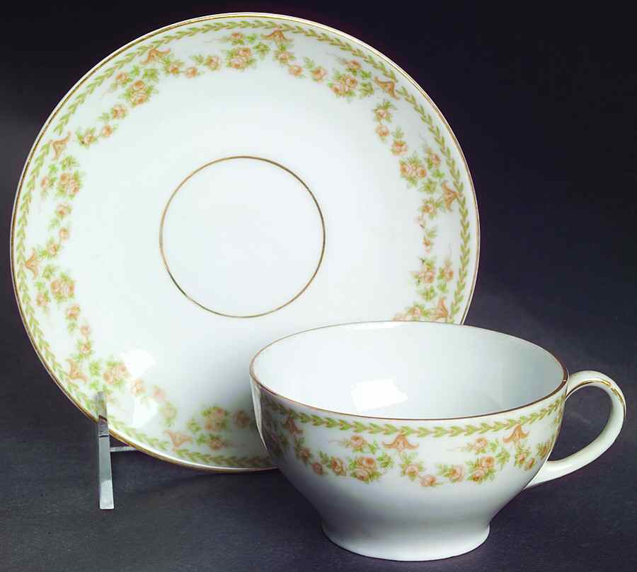 Newport Flat Cup & Saucer Set by Tirschenreuth-1