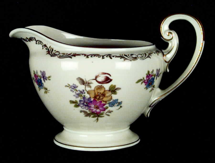The Newton Creamer by Tirschenreuth-1