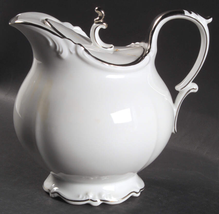 Normandy Teapot & Lid by Tirschenreuth-1