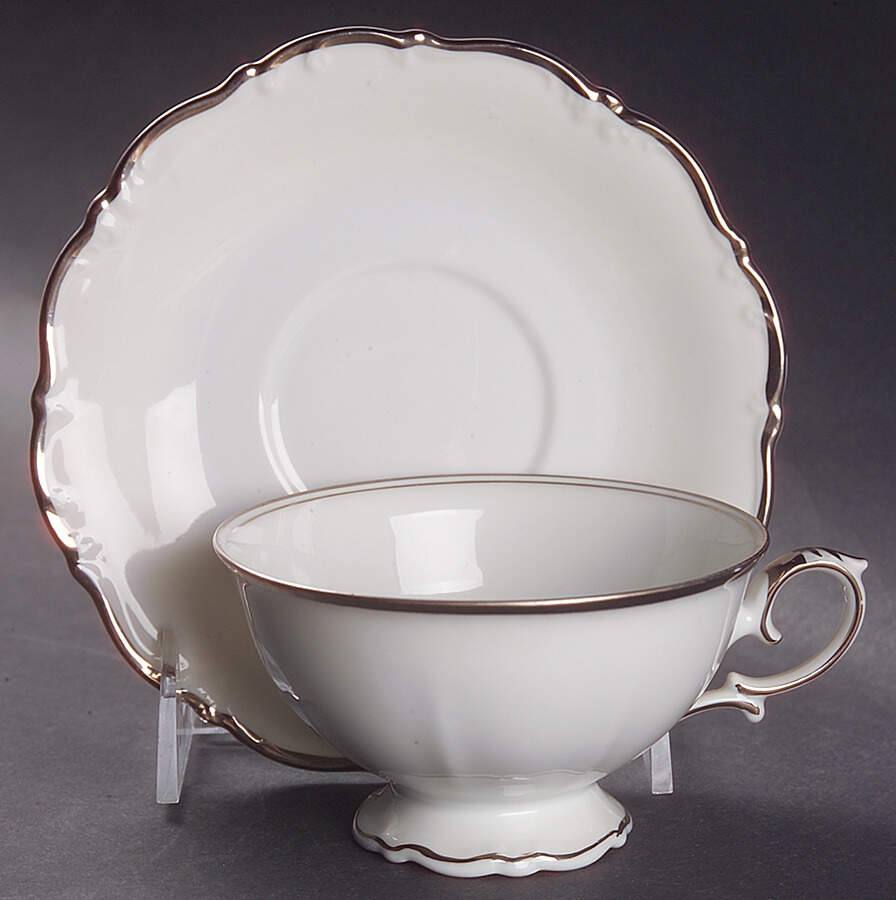 Normandy Footed Cup & Saucer Set by Tirschenreuth-1
