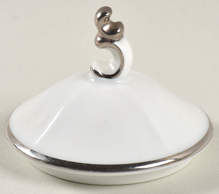 Normandy Lid for Sugar Bowl by Tirschenreuth-1