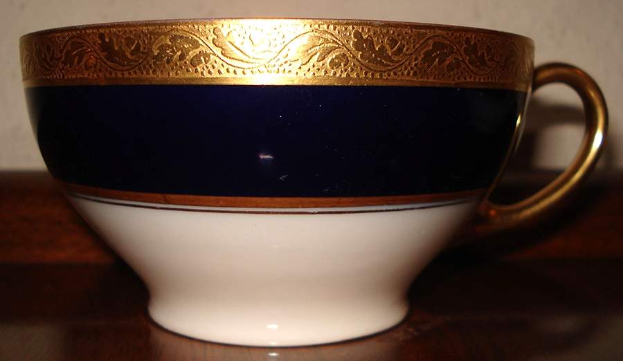Oakland Footed Cup by Tirschenreuth-1