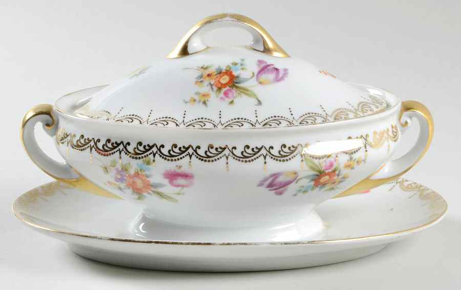 Old Meissen Gravy Boat w/Attached Underplate & Lid by Tirschenreuth-1