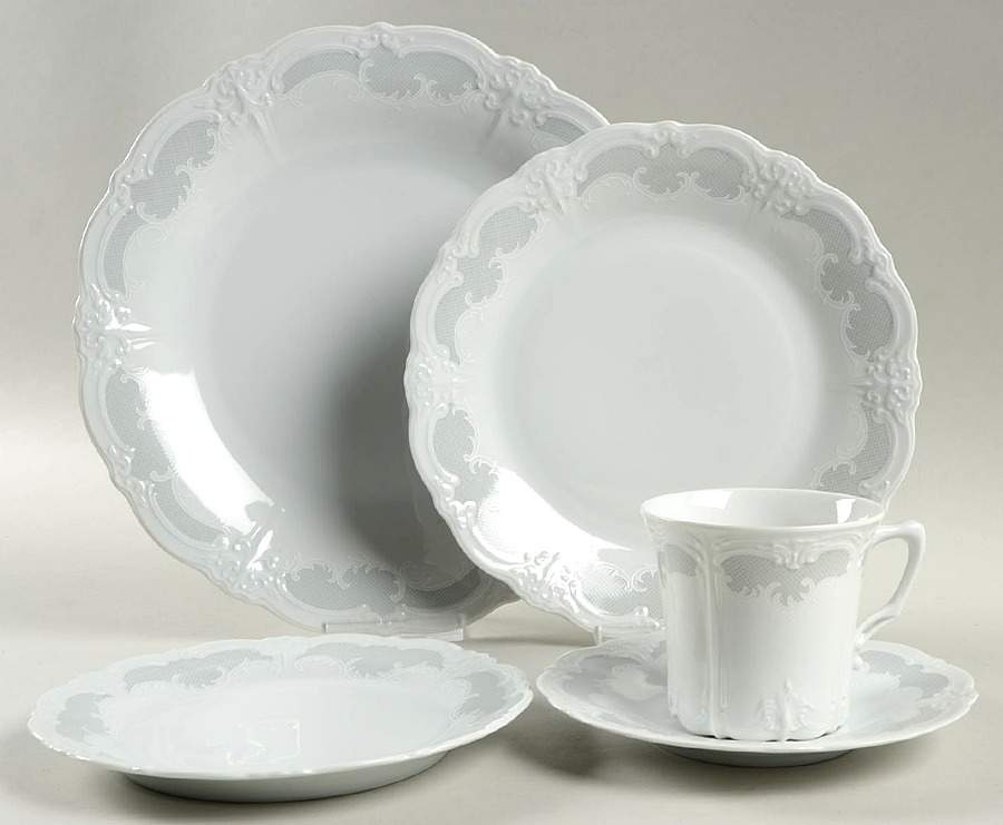 Orleans 40 Piece Estate Set by Tirschenreuth-1