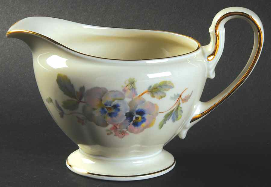 Pansy Cream Creamer by Tirschenreuth-1