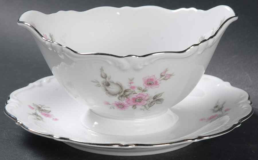 Picardy Gravy Boat with Attached Underplate by Tirschenreuth-1