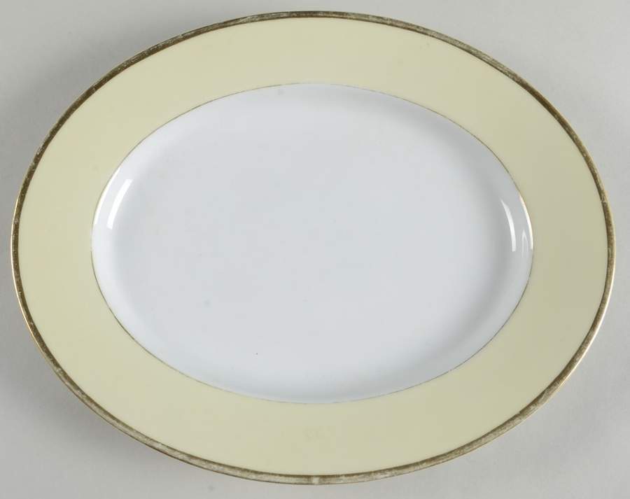 Plymouth 11" Oval Serving Platter by Tirschenreuth-1