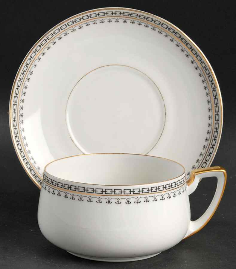 Portland Flat Cup & Saucer Set by Tirschenreuth-1