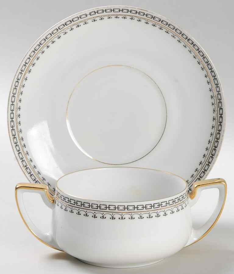 Portland Flat Bouillon Cup & Saucer by Tirschenreuth-1