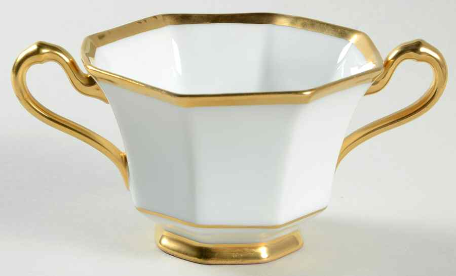 Puritan Footed Bouillon Cup by Tirschenreuth-1