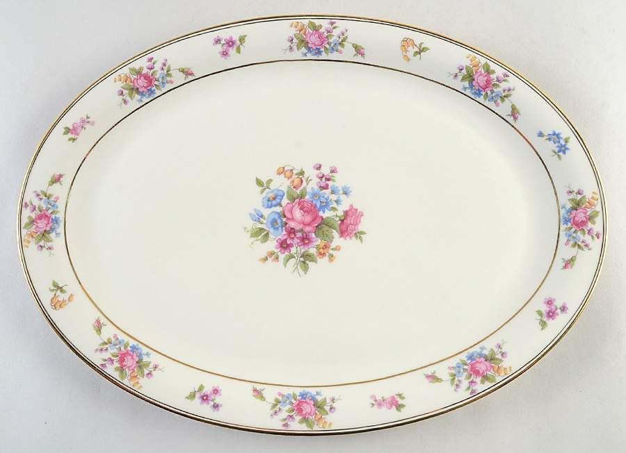 Queen's Rose Smooth #4416 15" Oval Serving Platter by Tirschenreuth-1