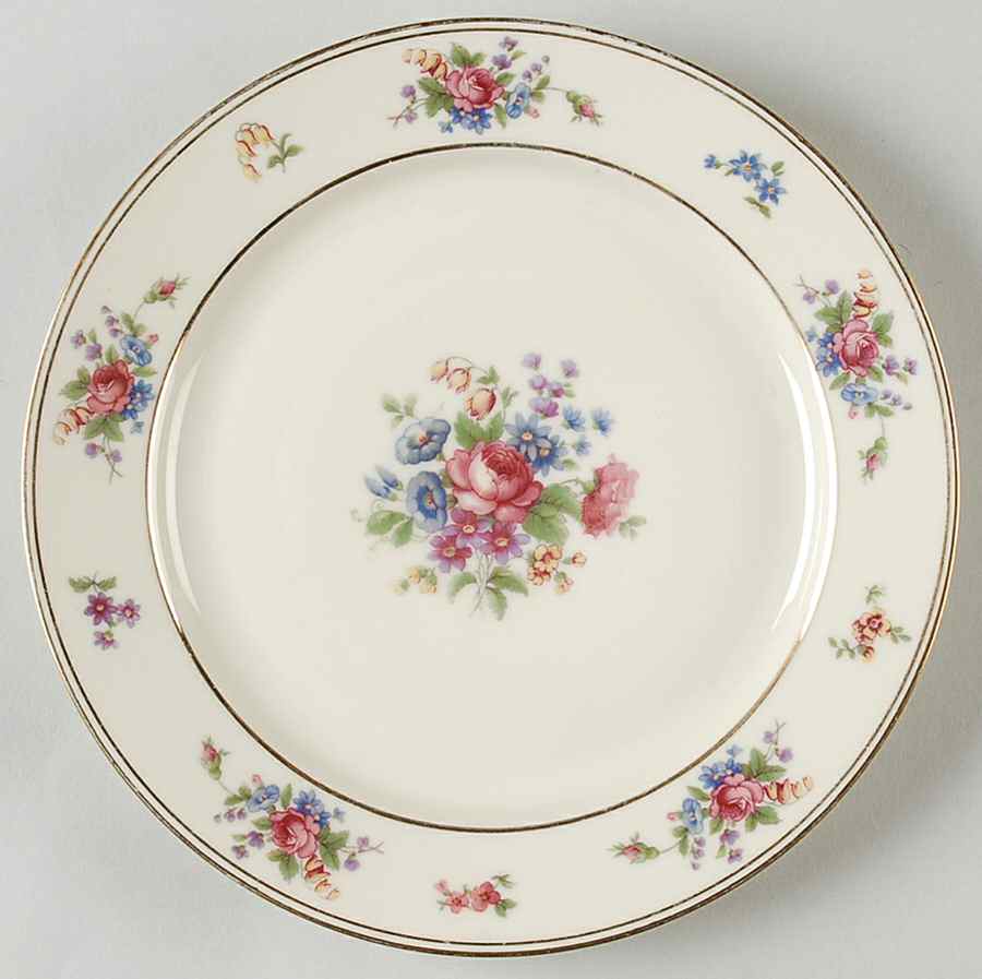 Queen's Rose Smooth #4416 Luncheon Plate by Tirschenreuth-1