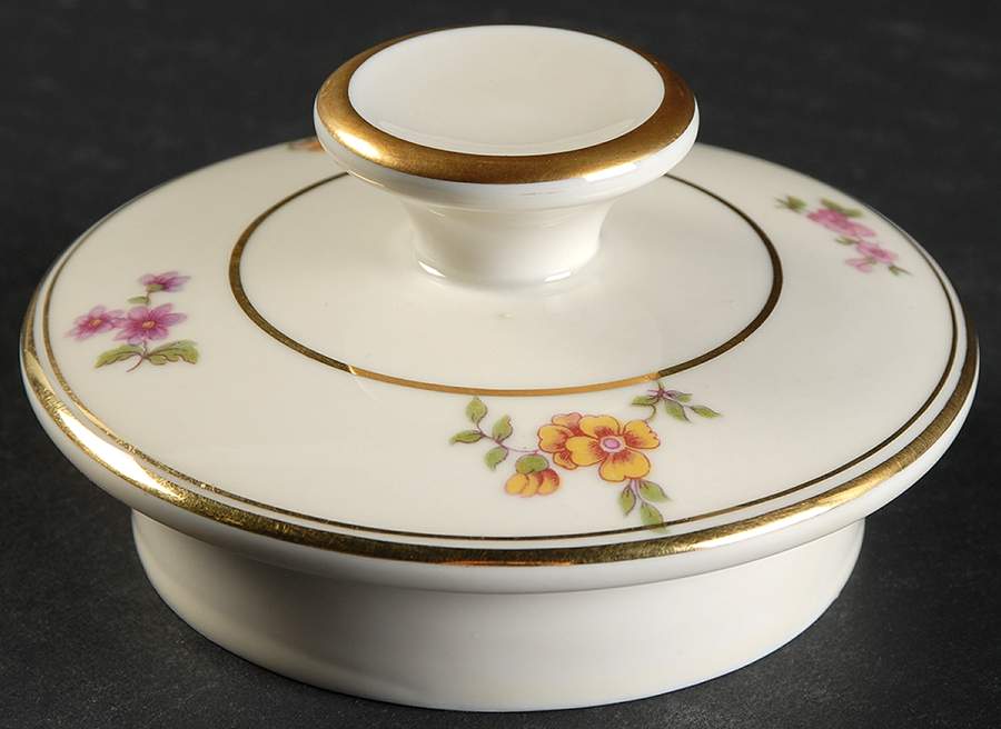 Queen's Rose Smooth #4416 Lid for Coffee Pot by Tirschenreuth-1