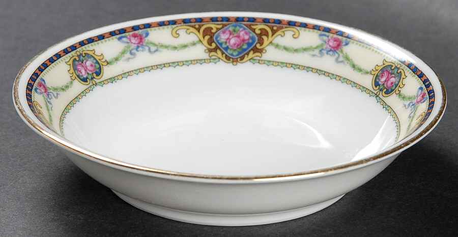 Raleigh Fruit/Dessert (Sauce) Bowl by Tirschenreuth-1