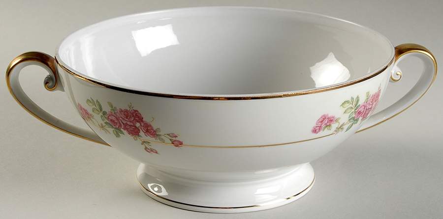 Rambler Rose Round Vegetable No Lid by Tirschenreuth-1