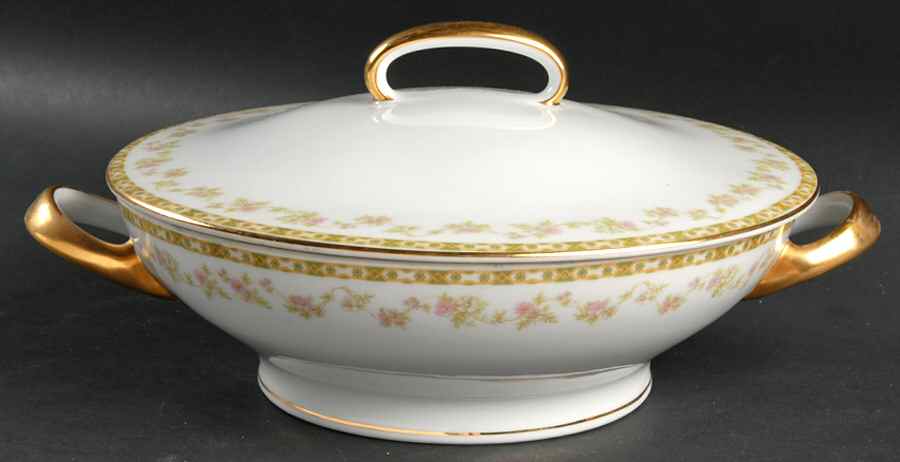 Richmond Round Covered Vegetable by Tirschenreuth-1