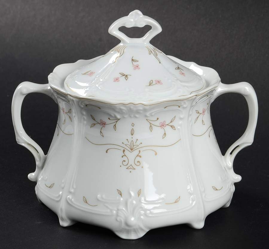 Royal Rouge Sugar Bowl & Lid by Tirschenreuth-1
