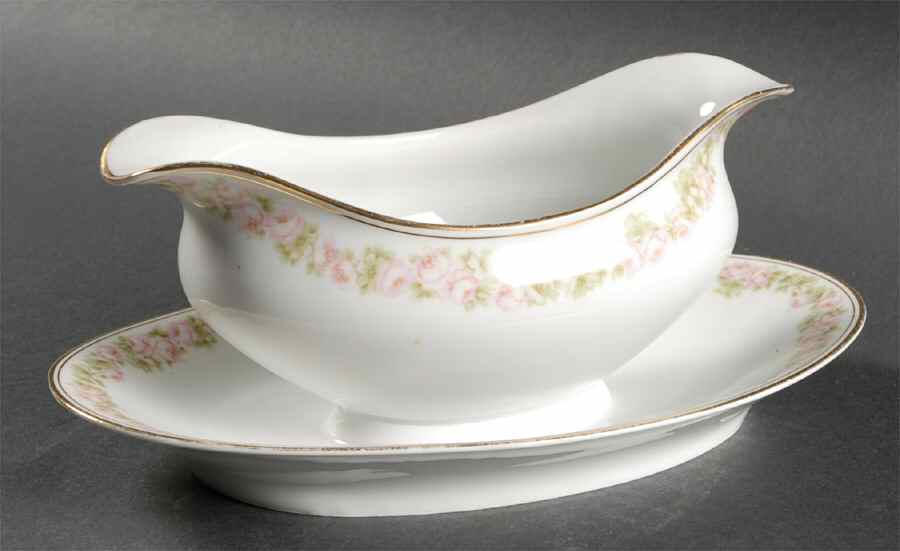 Rosedale Gravy Boat with Attached Underplate by Tirschenreuth-1