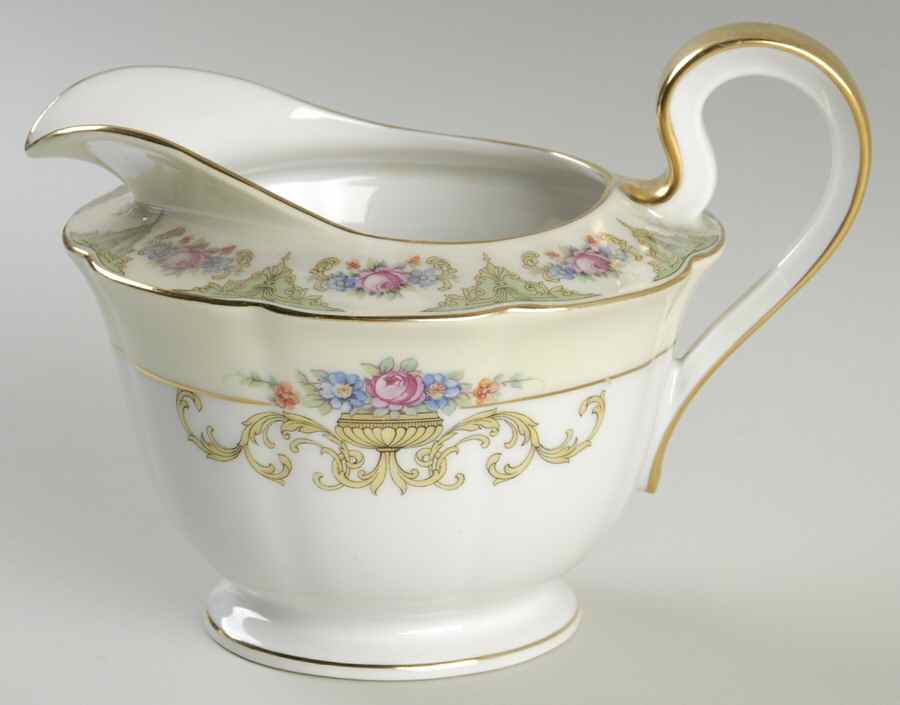 The Shannon (White Border) Creamer by Tirschenreuth-1
