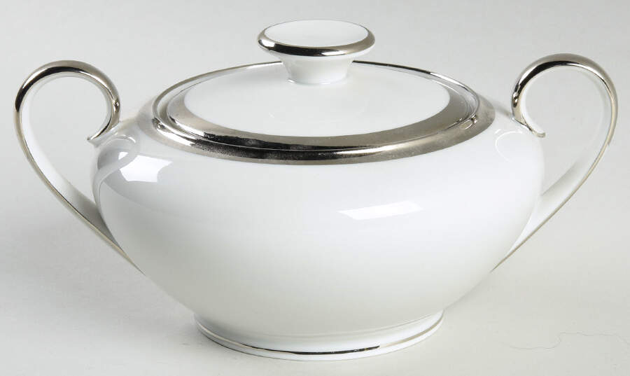 The Silverton Sugar Bowl & Lid by Tirschenreuth-1