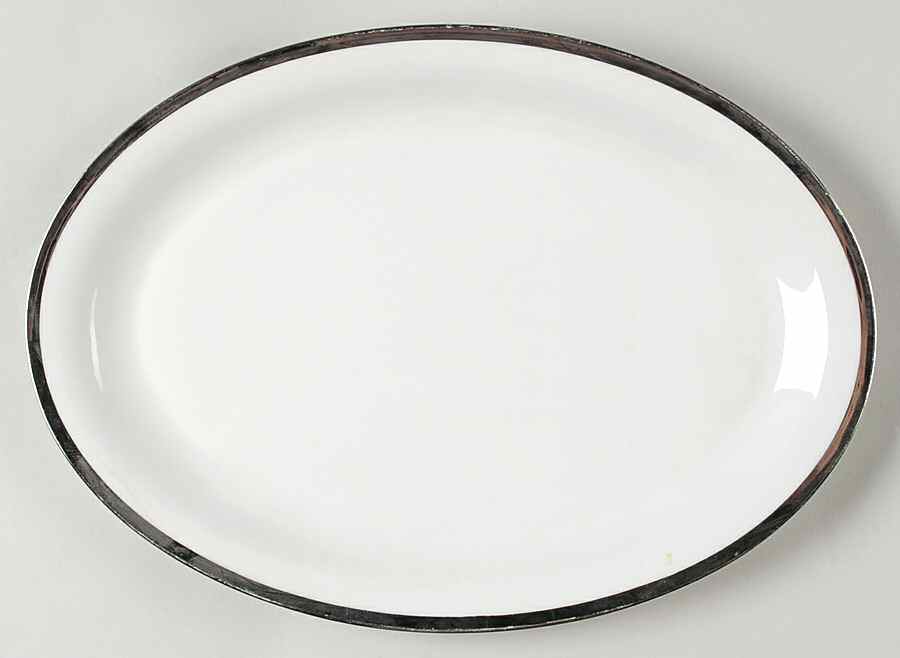 The Silverton 13" Oval Serving Platter by Tirschenreuth-1