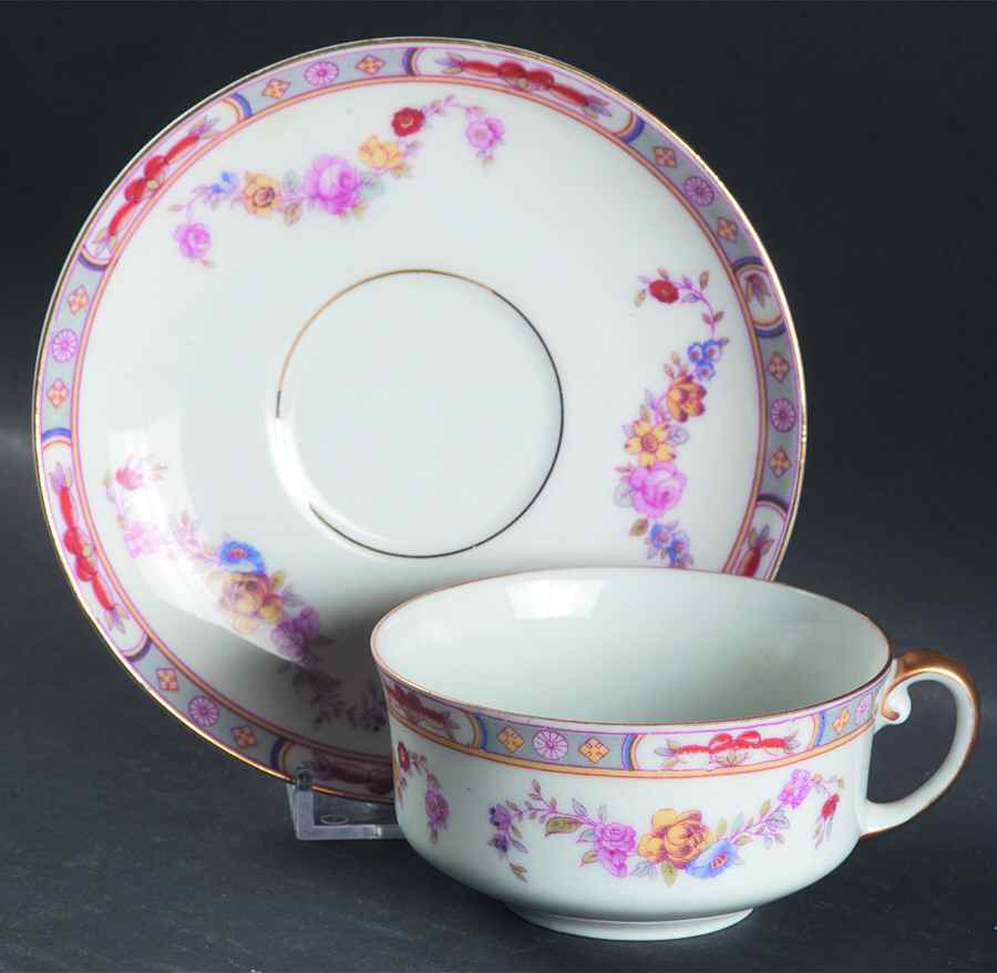 The Stafford Flat Cup & Saucer Set by Tirschenreuth-1